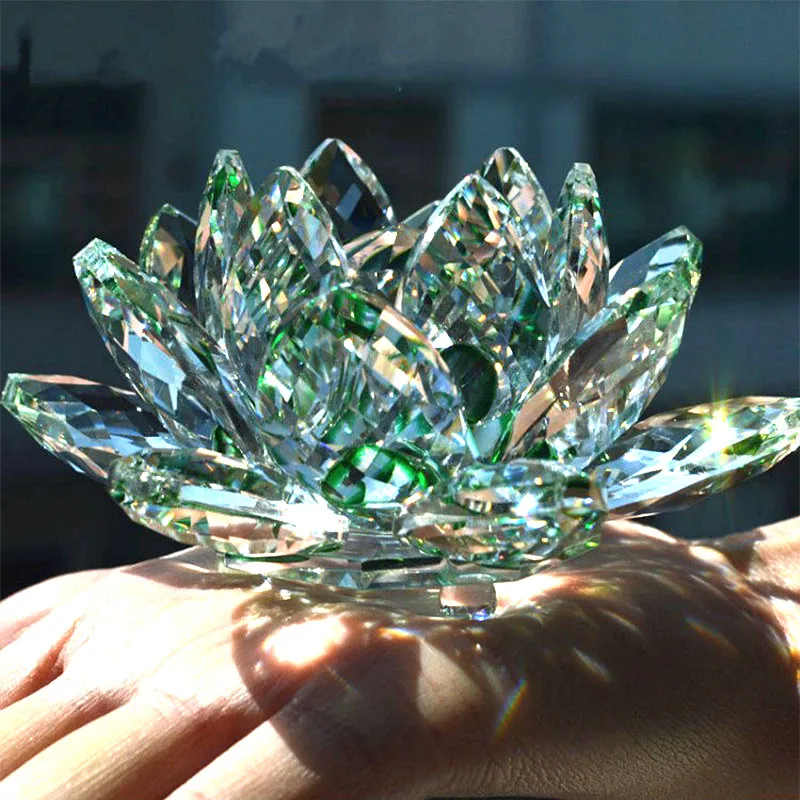 80mm Quartz Crystal Lotus Flow - Paper Weight Crystal recension och pris